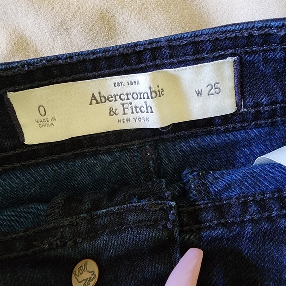 Abercrombie and Fitch denim mini skirt SIZE 25 - Picture 3 of 5